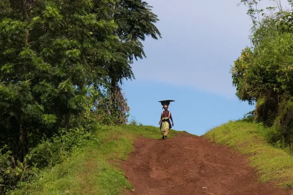 Beyond the Beaten Path – Cultural Exchanges at Iby’iwacu Village, Rwanda