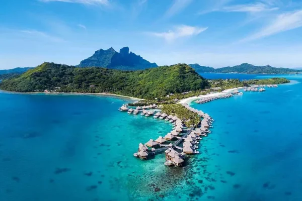 Bora Bora for Couples: Why This Island Is One of the World’s Most Loved Romantic Destinations