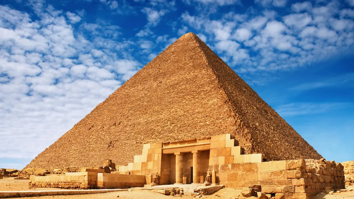 Read more about the article Private Pyramids Tour Egypt: A Quiet, Intimate Way to Experience an Ancient Wonder