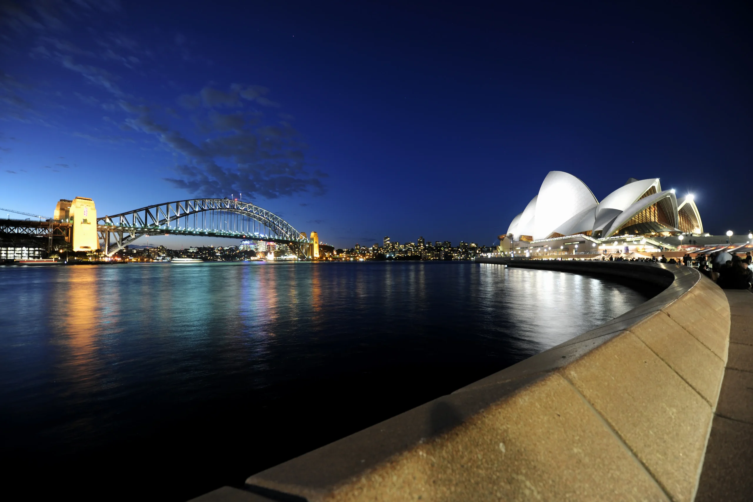 Read more about the article Cultural Experiences in Australia: Stories That Go Beyond the Landscape